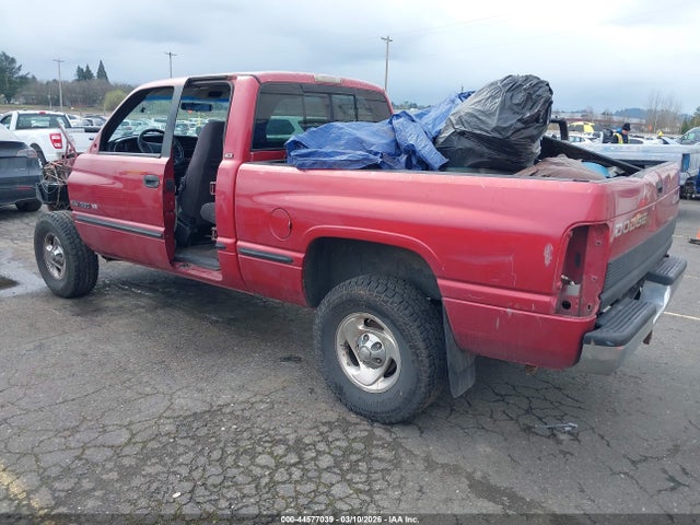 44577039 :رقم المزاد ، 1B7HF13Z4WJ240575 vin ، 1998 Dodge Ram 1500 St مزاد بيع