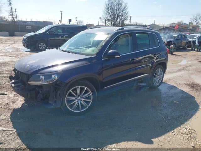 44577058 :رقم المزاد ، WVGBV7AX8DW502235 vin ، 2013 Volkswagen Tiguan S/se/sel مزاد بيع