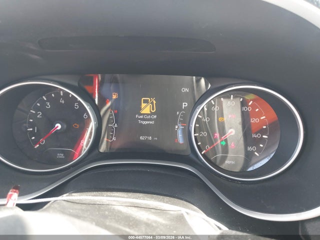 3C4NJCBB9JT495080 Jeep Compass Sun And Wheel Fwd