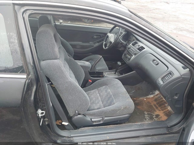 2002 Honda Accord 2.3 Se მანქანა იყიდება აუქციონზე, vin: 1HGCG32232A033775, აუქციონის ნომერი: 44577089
