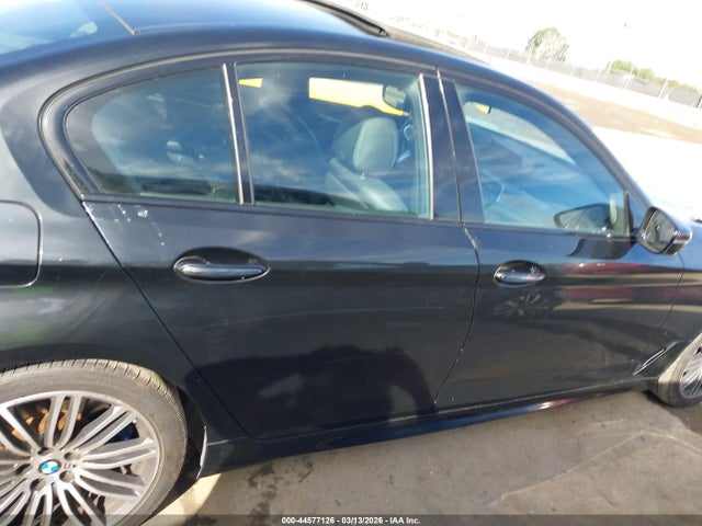 WBAJA7C30HG905516 BMW 530i Xdrive