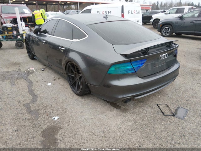 2012 AUDI A7 WAU3GAFC4CN156451 Photo 2