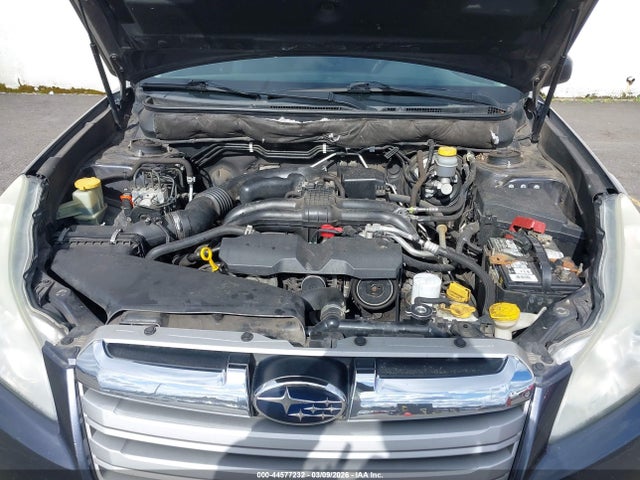 2013 Subaru Outback 2.5i Premium მანქანა იყიდება აუქციონზე, vin: 4S4BRBCC8D3316052, აუქციონის ნომერი: 44577232