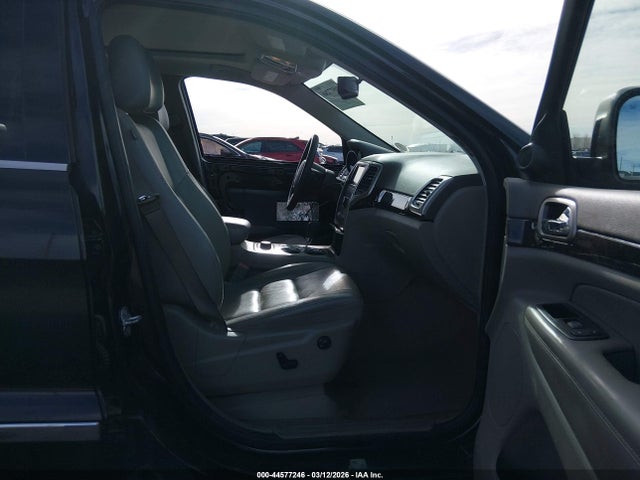 44577246 :رقم المزاد ، 1C4RJFAT8CC203785 vin ، 2012 Jeep Grand Cherokee Laredo مزاد بيع