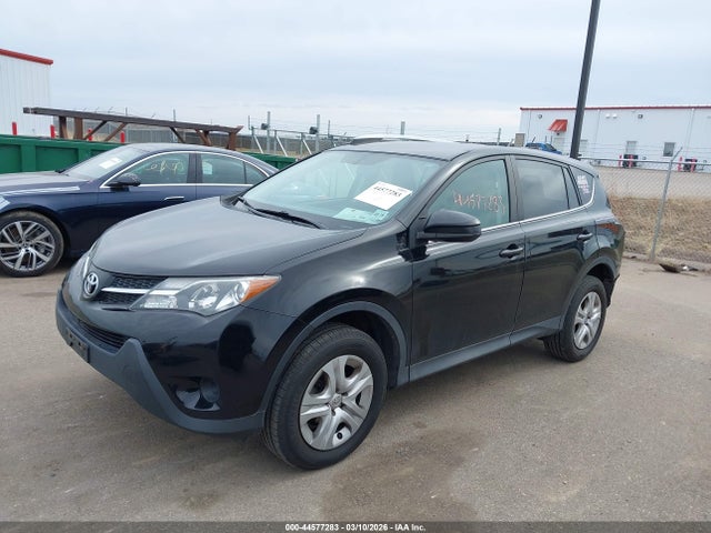 Toyota RAV4 LE 2014 2T3BFREV1EW203420 Image 2