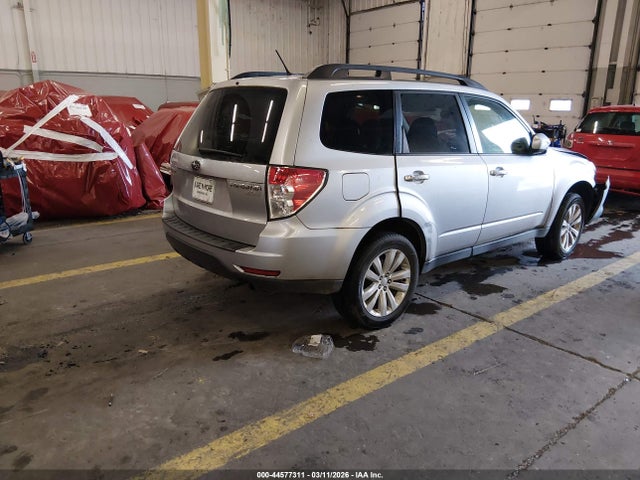 Продаж на аукціоні авто 2013 Subaru Forester 2.5x Premium, vin: JF2SHADC1DH422251, номер лоту: 44577311