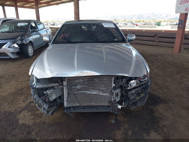 SAJAF4BV5HA962675 Jaguar Xe 35t R-sport