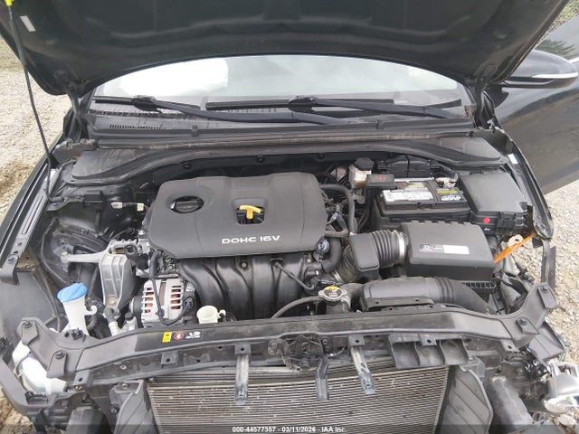 KMHD84LF1HU335933 Hyundai Elantra Limited