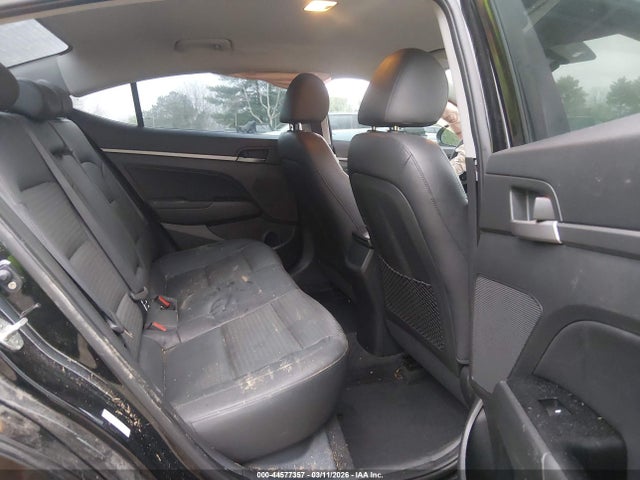 KMHD84LF1HU335933 Hyundai Elantra Limited