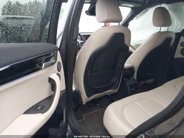 2022 BMW X1 WBXJG9C02N5V20634 Photo 7