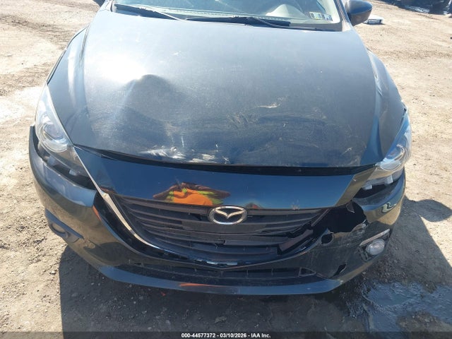 2015 Mazda Mazda3 I Touring მანქანა იყიდება აუქციონზე, vin: 3MZBM1L7XFM204724, აუქციონის ნომერი: 44577372