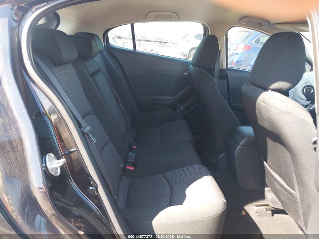 2015 Mazda Mazda3 I Touring მანქანა იყიდება აუქციონზე, vin: 3MZBM1L7XFM204724, აუქციონის ნომერი: 44577372
