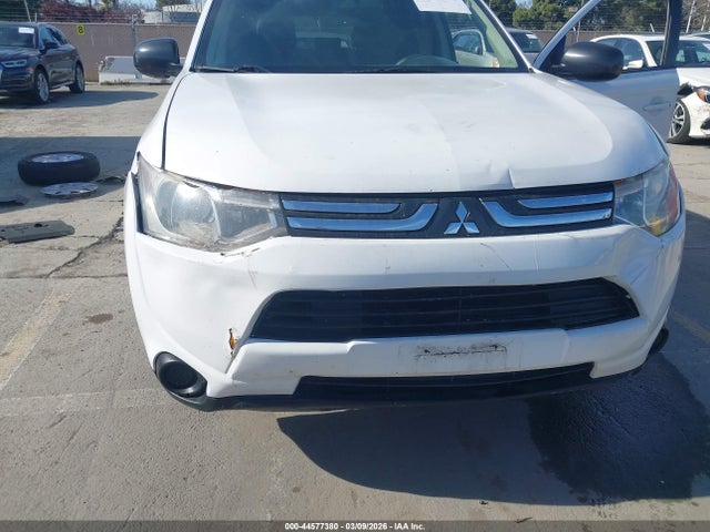 2014 MITSUBISHI OUTLANDER JA4AD2A38EZ009944 Photo 5