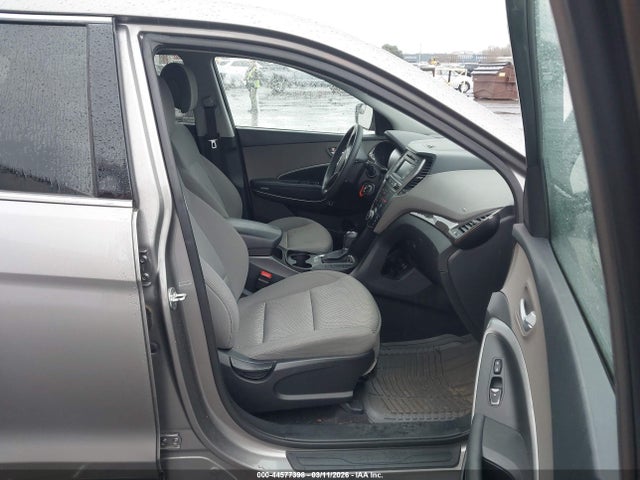 5NMZT3LB9JH070112 Hyundai Santa Fe Sport 2.4l