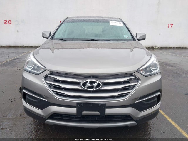 5NMZT3LB9JH070112 Hyundai Santa Fe Sport 2.4l