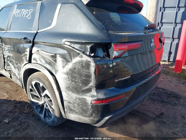 Продаж на аукціоні авто 2022 Mitsubishi Outlander Es 2.5 S-awc, vin: JA4J4TA8XNZ035138, номер лоту: 44577458