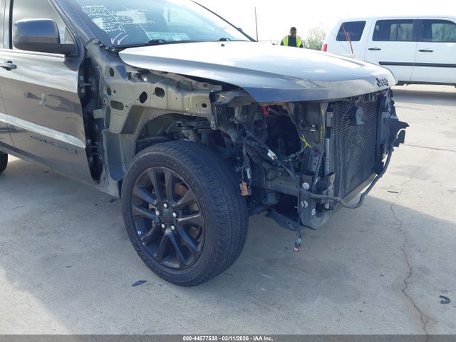 1C4RJEAG0MC713790 Jeep Grand Cherokee Laredo X 4x2