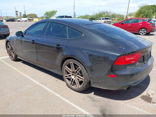 2014 AUDI A7 WAU2GAFC8EN028390 Photo 2