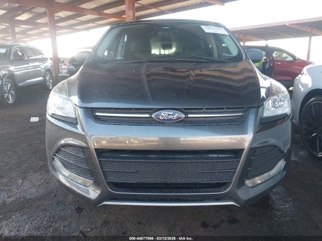 1FMCU0G75GUB73242 Ford ESCAPE SE