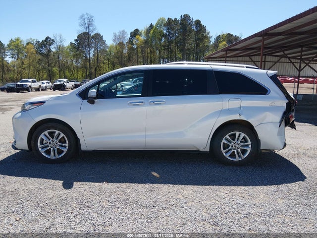 Aukcja sprzedaży 2024 Toyota Sienna Limited, vin: 5TDZSKFCXRS111776, numer aukcji: 44577611