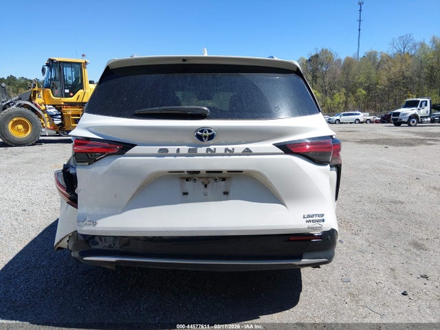 Aukcja sprzedaży 2024 Toyota Sienna Limited, vin: 5TDZSKFCXRS111776, numer aukcji: 44577611