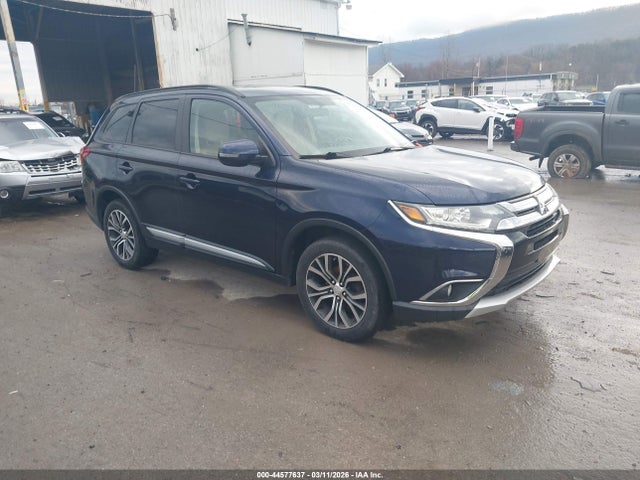 2016 MITSUBISHI OUTLANDER JA4AZ3A3XGZ005176 Photo 0