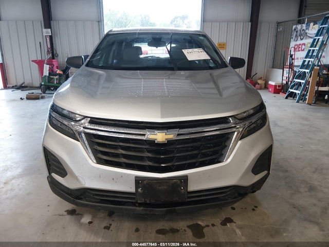 3GNAXHEV8NS115939 Chevrolet Equinox Fwd Ls