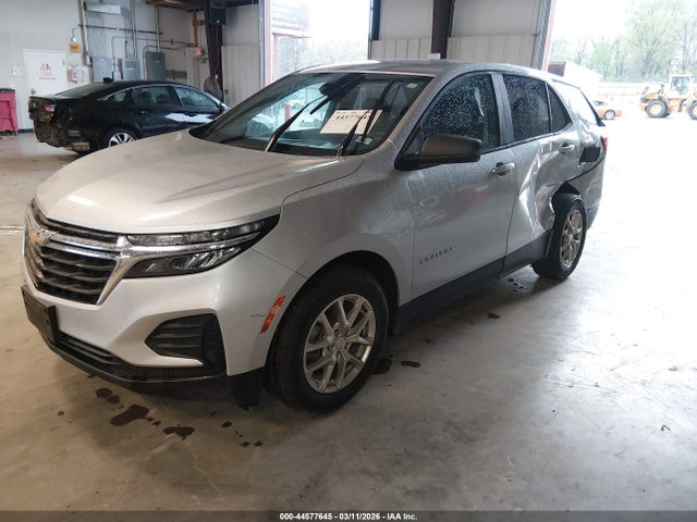 3GNAXHEV8NS115939 Chevrolet Equinox Fwd Ls