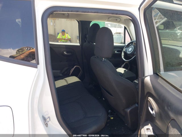 44577650 :رقم المزاد ، ZACCJABTXGPD37268 vin ، 2016 Jeep Renegade Latitude مزاد بيع
