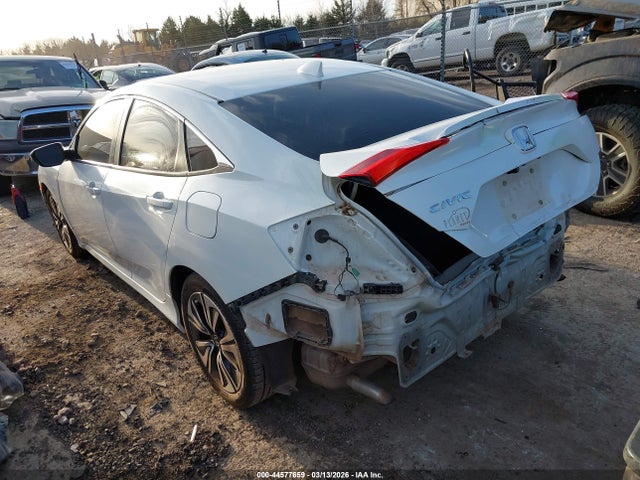 Продажа на аукционе авто 2018 Honda Civic Ex-l, vin: JHMFC1F72JX010063, номер лота: 44577659