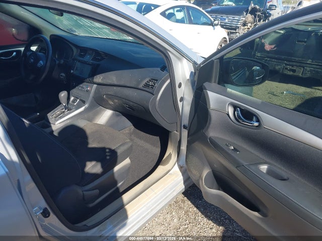 44577665 :رقم المزاد ، 3N1AB7AP5KY262661 vin ، 2019 Nissan Sentra S مزاد بيع