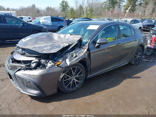 4T1G11AK9MU469017 Toyota CAMRY SE