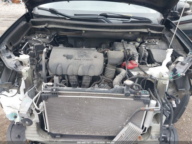 2019 MITSUBISHI OUTLANDER JA4AD3A34KZ041758 Photo 9