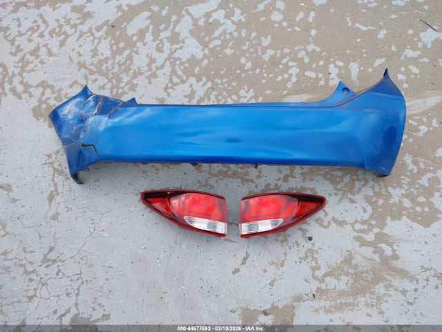 Toyota Prius C One 2015 JTDKDTB36F1582386 Image 12