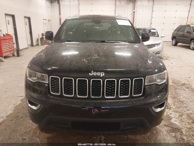 2019 Jeep Grand Cherokee Laredo E 4x4 მანქანა იყიდება აუქციონზე, vin: 1C4RJFAG4KC818657, აუქციონის ნომერი: 44577736