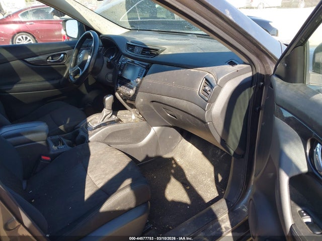 Nissan ROGUE SV 2018 5N1AT2MV2JC800243 Image 5