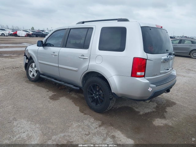 2011 HONDA PILOT 5FNYF3H58BB036848 Photo 2
