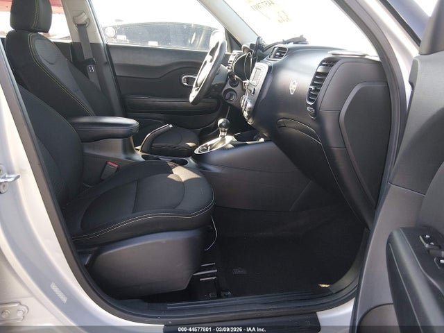 KIA SOUL + 2016 KNDJP3A50G7845914 Image 5
