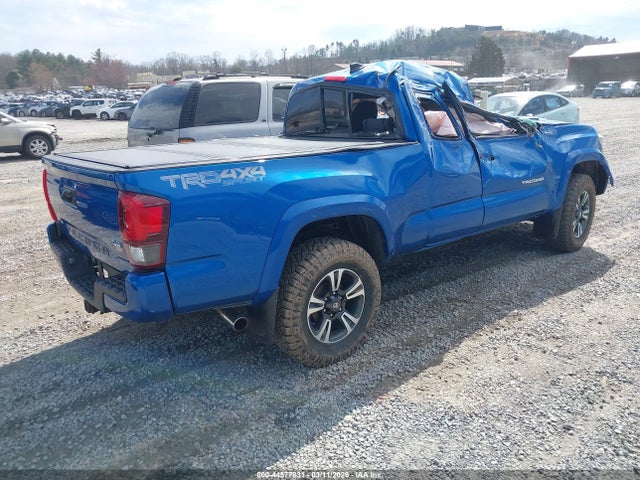 44577831 :رقم المزاد ، 5TFSZ5AN4JX158954 vin ، 2018 Toyota Tacoma Trd Sport مزاد بيع