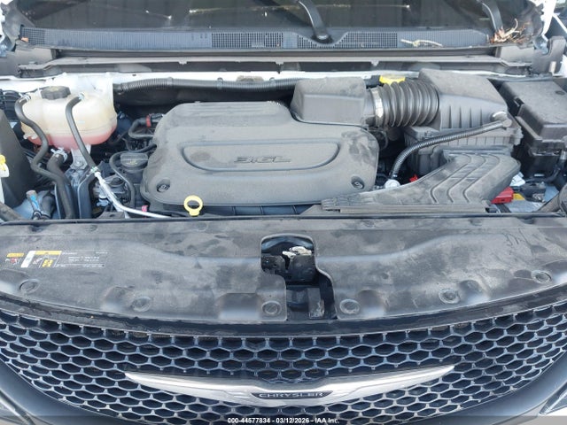 2023 CHRYSLER VOYAGER 2C4RC1CGXPR628323 Photo 9