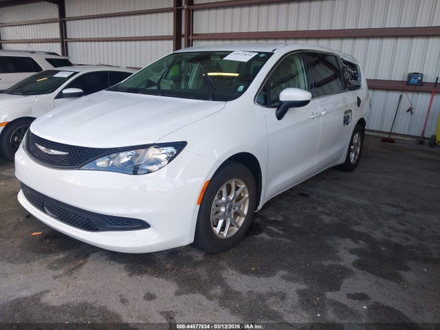 2023 CHRYSLER VOYAGER 2C4RC1CGXPR628323 Photo 1