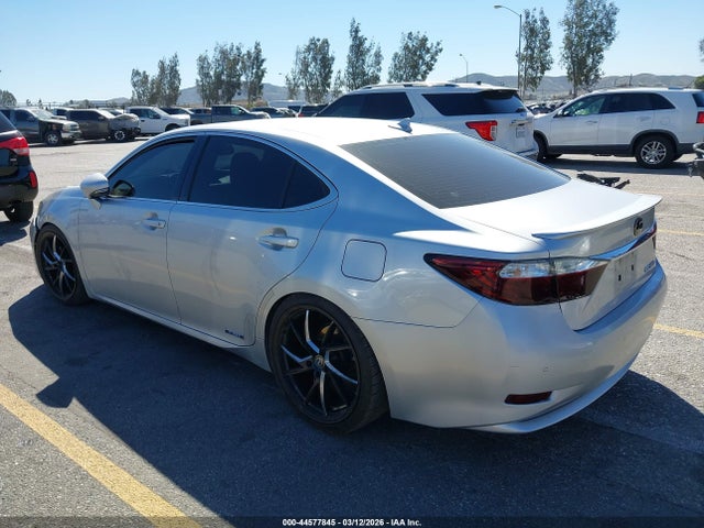 44577845 :رقم المزاد ، JTHBW1GG9E2054147 vin ، 2014 Lexus Es 300h مزاد بيع