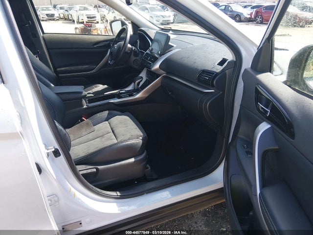 2024 MITSUBISHI ECLIPSE CROSS JA4ATWAA2RZ019853 Photo 4