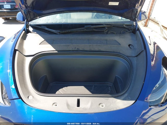 Продаж на аукціоні авто 2022 Tesla Model Y Performance Dual Motor All-wheel Drive, vin: 7SAYGDEF8NF531297, номер лоту: 44577850