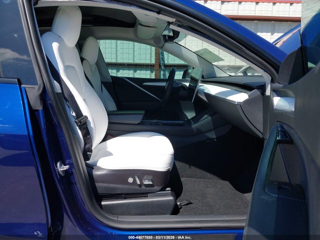 Продаж на аукціоні авто 2022 Tesla Model Y Performance Dual Motor All-wheel Drive, vin: 7SAYGDEF8NF531297, номер лоту: 44577850