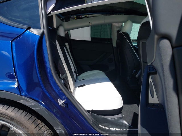 Продаж на аукціоні авто 2022 Tesla Model Y Performance Dual Motor All-wheel Drive, vin: 7SAYGDEF8NF531297, номер лоту: 44577850
