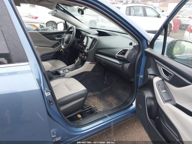 2021 Subaru Forester Limited მანქანა იყიდება აუქციონზე, vin: JF2SKAUC3MH526869, აუქციონის ნომერი: 44577863