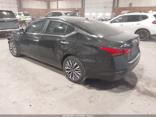 44577876 :رقم المزاد ، 1N4BL4DV0PN349658 vin ، 2023 Nissan Altima Sv Fwd مزاد بيع