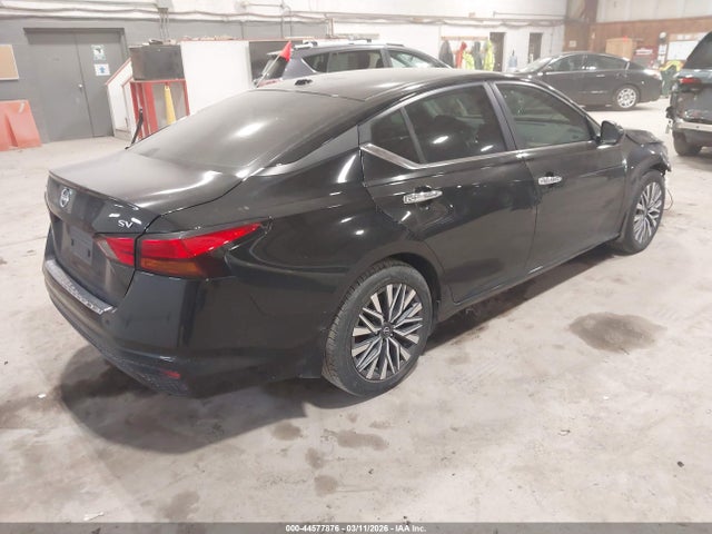 44577876 :رقم المزاد ، 1N4BL4DV0PN349658 vin ، 2023 Nissan Altima Sv Fwd مزاد بيع