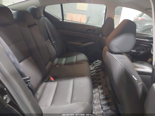 44577876 :رقم المزاد ، 1N4BL4DV0PN349658 vin ، 2023 Nissan Altima Sv Fwd مزاد بيع